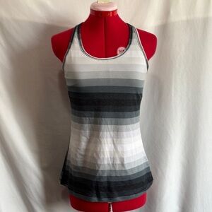 LL105 Nike Fitted White and Gray Tank Top